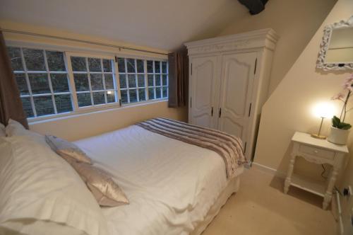 Wg Apartment - image 5