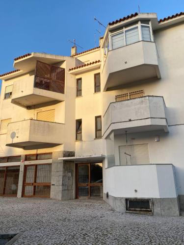 Cozy Cascais 3 Bed 2 Bath in Bairro da Assuncao