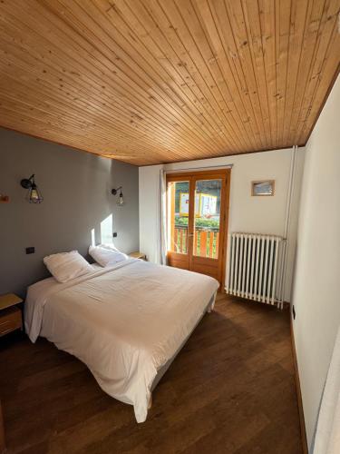 L'Ardesia in 모르진