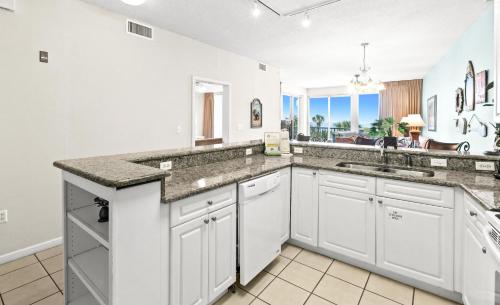 The Crescent 207 in Destin, USA