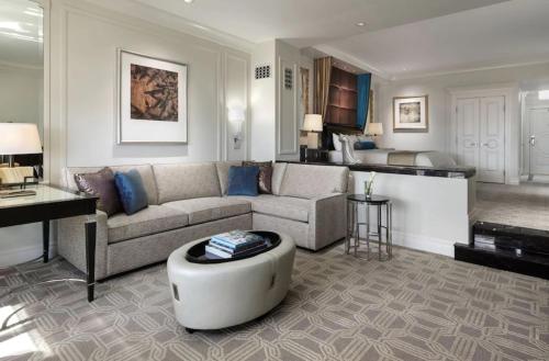 The Palazzo at The Venetian Resort by Suiteness - image 4