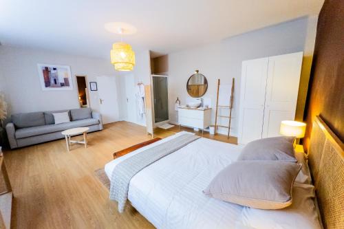 Hotel Joly - main image