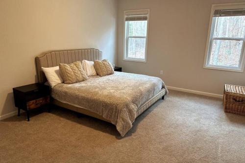 House on the Hill Villa in Wake Forest (NC)