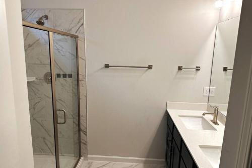 House on the Hill Villa in Wake Forest (NC)