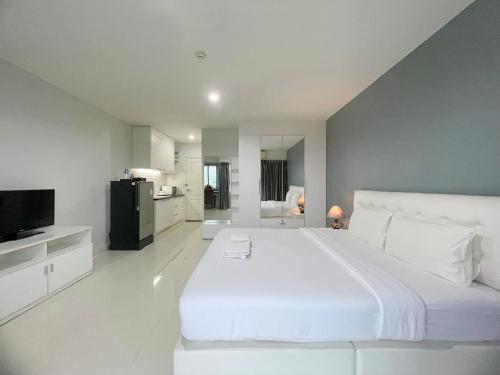 Superior Double Room image 5