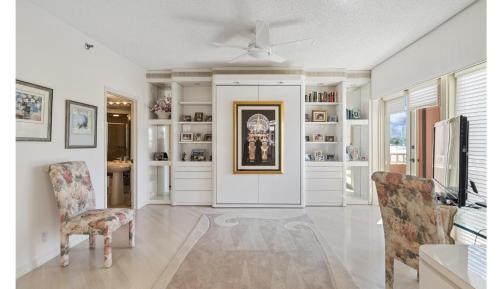 Luxurious Waterfront Condo in Boca Raton in Boca Raton, USA