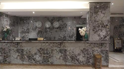 ล็อบบี้, فندق نوارس Nawares Hotel in ญาซาน