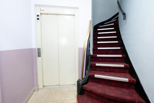 Hôtel de la Terrasse - image 2