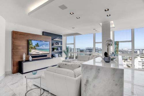 Luxurious Oceanfront Penthouse in Miami Beach in Miami Beach, USA