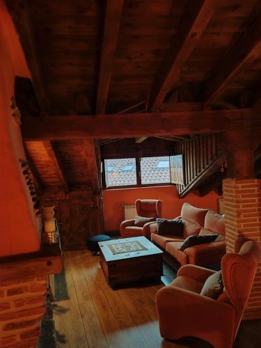 Una casa en el Planeta gîte à louer Losana de Pirón