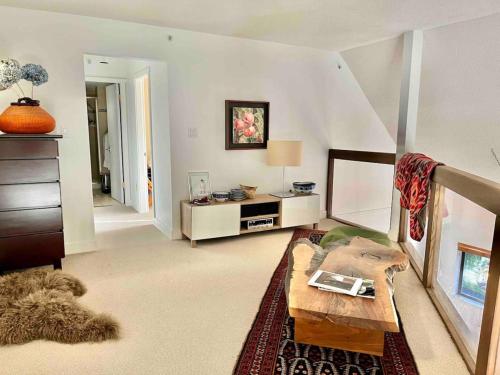 Blissful Family Whistler retreat in Whistler, Canada