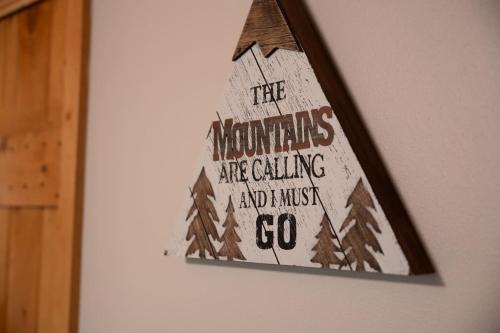 Secluded cabin convenient to Blairsville in Blairsville, USA