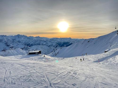 FEWO Allgäu Chalet mit Schwimmbad und Sauna