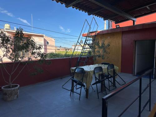 HOTEL CALZADa in La Barca, Mexico