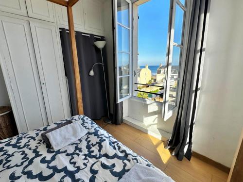 La Vigie - 30 m de la mer, petite vue mer in Saint-Aubin-sur-Mer