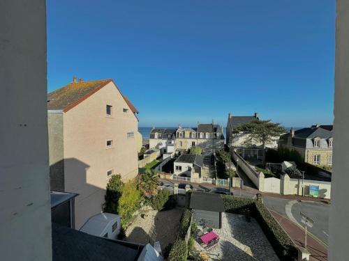 La Vigie - 30 m de la mer, petite vue mer in Saint-Aubin-sur-Mer