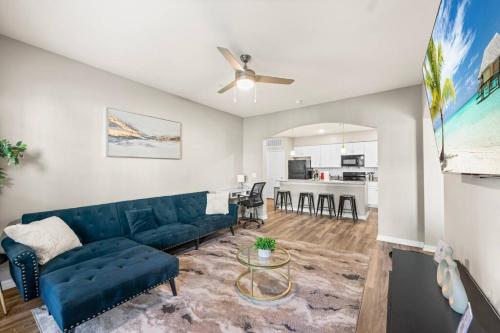 Gorgeous 2 Bedroom Condo in Prime Melbourne Close to Beaches in Melbourne, USA