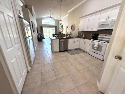 Updated Southern Dunes Golf Villa Spa Updated in Haines City, USA