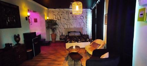Chambre SPA Toutankhamon in Romeries