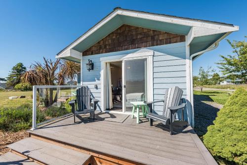 Juan de Fuca Waterfront Hotel & Cottages - 편의 시설/서비스