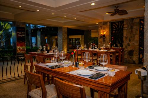 Pierre Mundo Imperial Riviera Diamante Acapulco - image 3