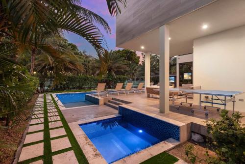 Villa Alina in Golden Isles, USA