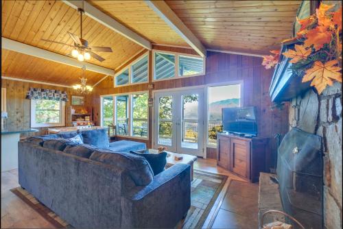 Mountain Views Await about Gatlinburg Cabin with Hot Tub! - image 11