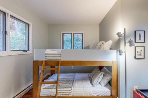 Three Bears Hideaway Three Bears Hideaway