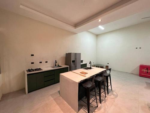 bambu house in La Mandarina