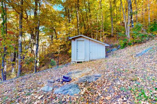 Three Bears Hideaway Three Bears Hideaway