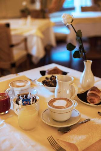 iH Hotels Milano Regency - image 7