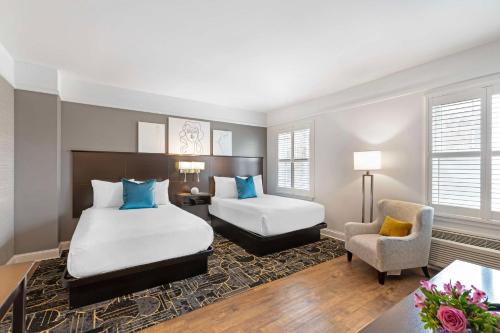 Double Room with Two Double Beds room in Best Western Plus Hawthorne Terrace Hotel