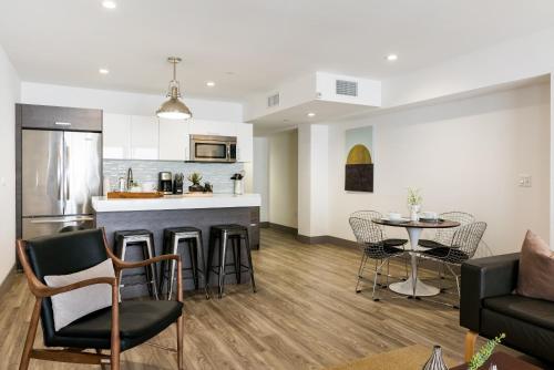 Abode Los Angeles - Downtown South Park in Los Angeles, USA