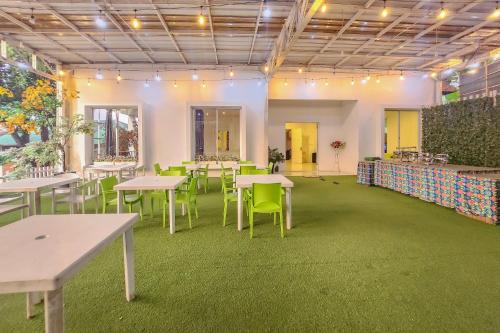 Facilities, Urbanview Hotel Star Residence Puncak near Mount Gede Pangrango National Park