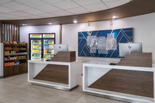 Holiday Inn Express Toledo North by IHG in Toledo, USA