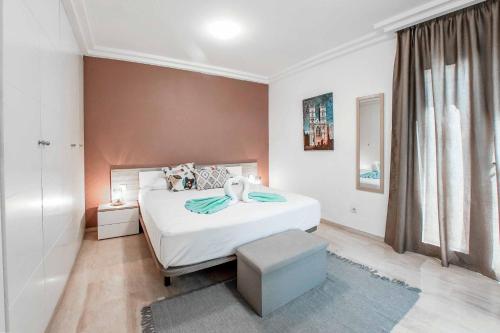 Four-Bedroom Villa image 10