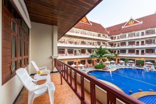 Vista, Tony Resort in Phuket