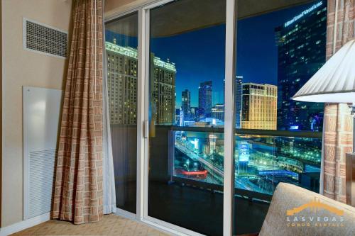 MGM Signature-17-801 1Br2Ba F1 Strip View Balcony, Las Vegas (zdjęcie 9)