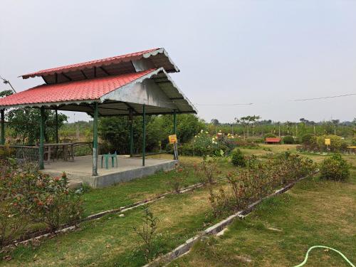 Изглед, Banolata Lakeside Homestay by StayApart in Alipurduar-II