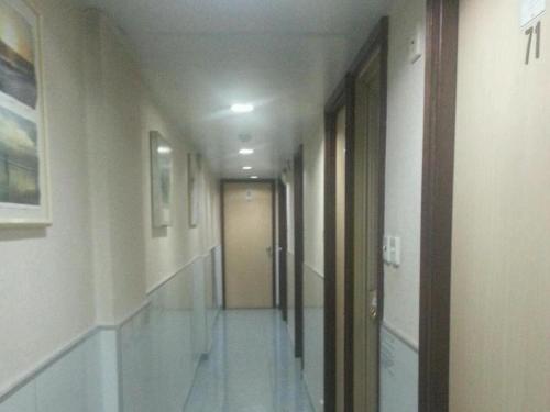 Dragon Hostel Hong Kong Dragon Hostel Hong Kong