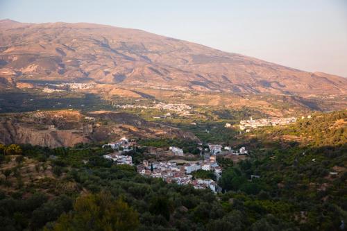 Hostal y Apartamento Rural Los Naranjos