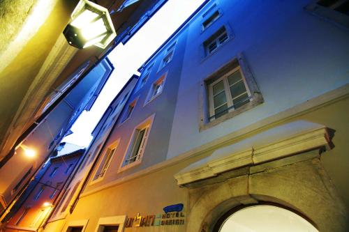 Urban Hotel Design - image 2