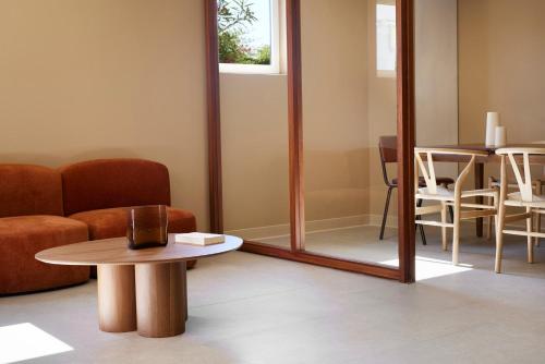 Kyriad Hotel Cannes Mandelieu - image 3