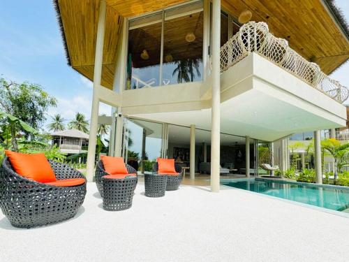 Lovely Villa, 2 Bedrooms & 1 Studio Room, Koh Samui near Samui Aquarium and Tiger Zoo