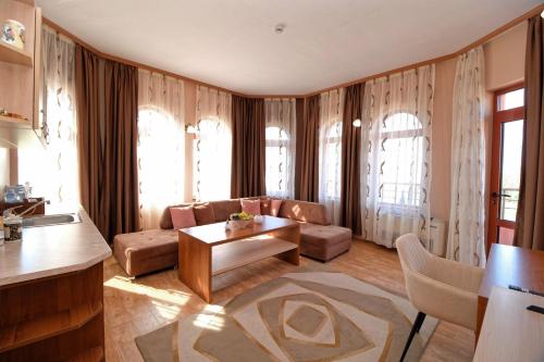 Комплекс АНИ МАР яз Клокотница, Haskovo (fotografie 2)