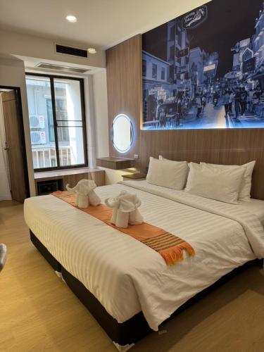 New Siam II Guest House near Wang Lang (Siriraj) Pier