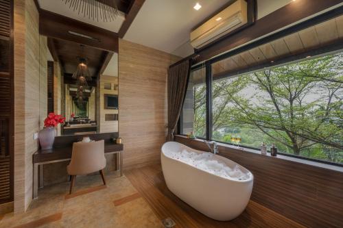 SaffronStays Rockford Manor – khách sạn tại Thành phố Aamby Valley