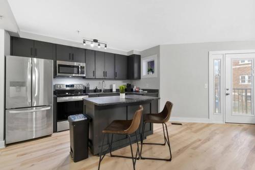 The Lofts of Downtown 540 N 2nd St, #207 Charming 2-Bedroom in the Heart of Clarksville, TN in Clarksville, USA