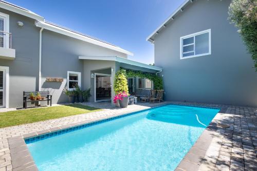 Stableford Beach House Plett - image 2