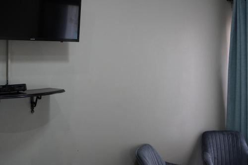  Double Room image 4